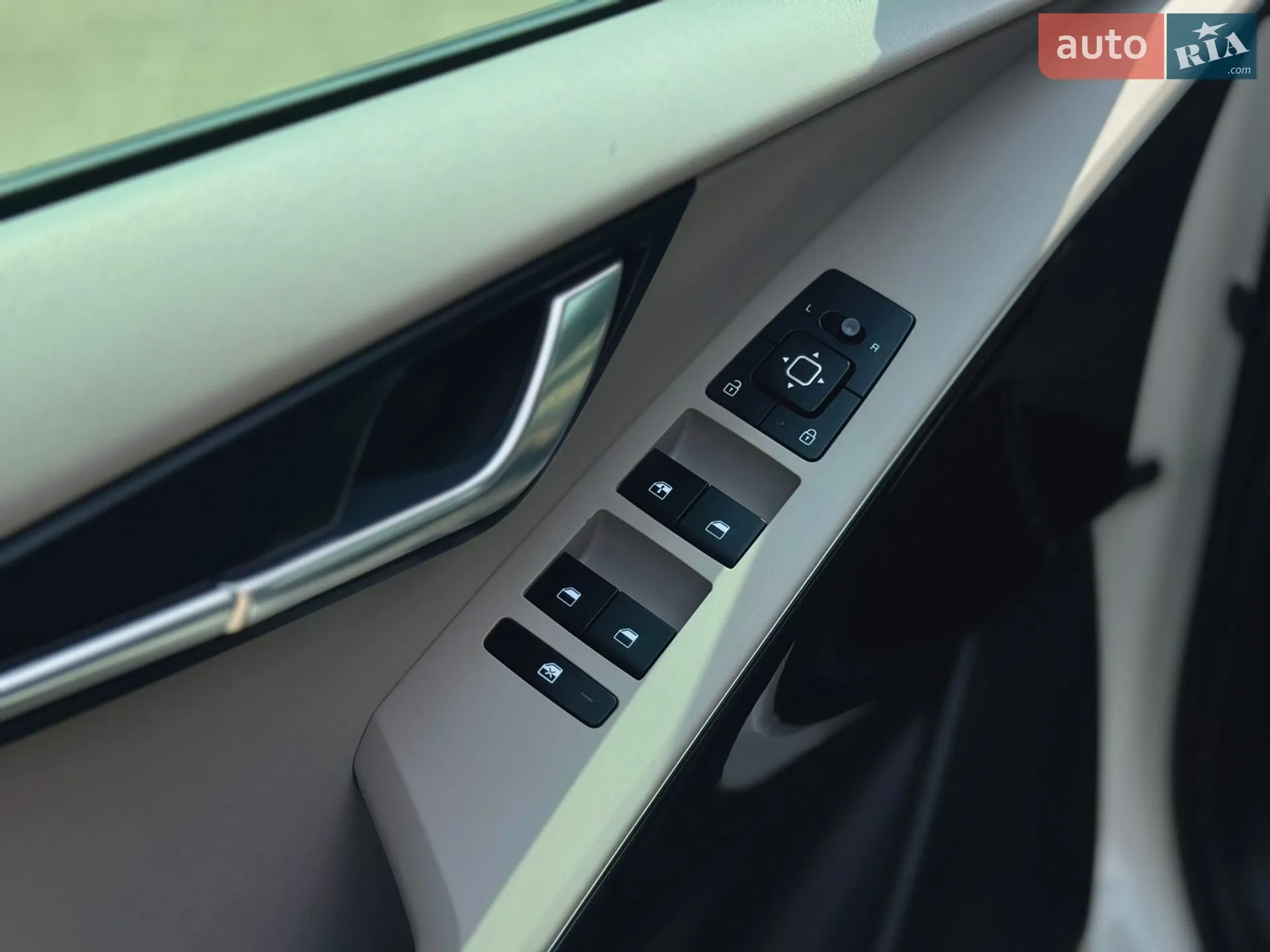 2023 Kia Niro - мініатюра 14
