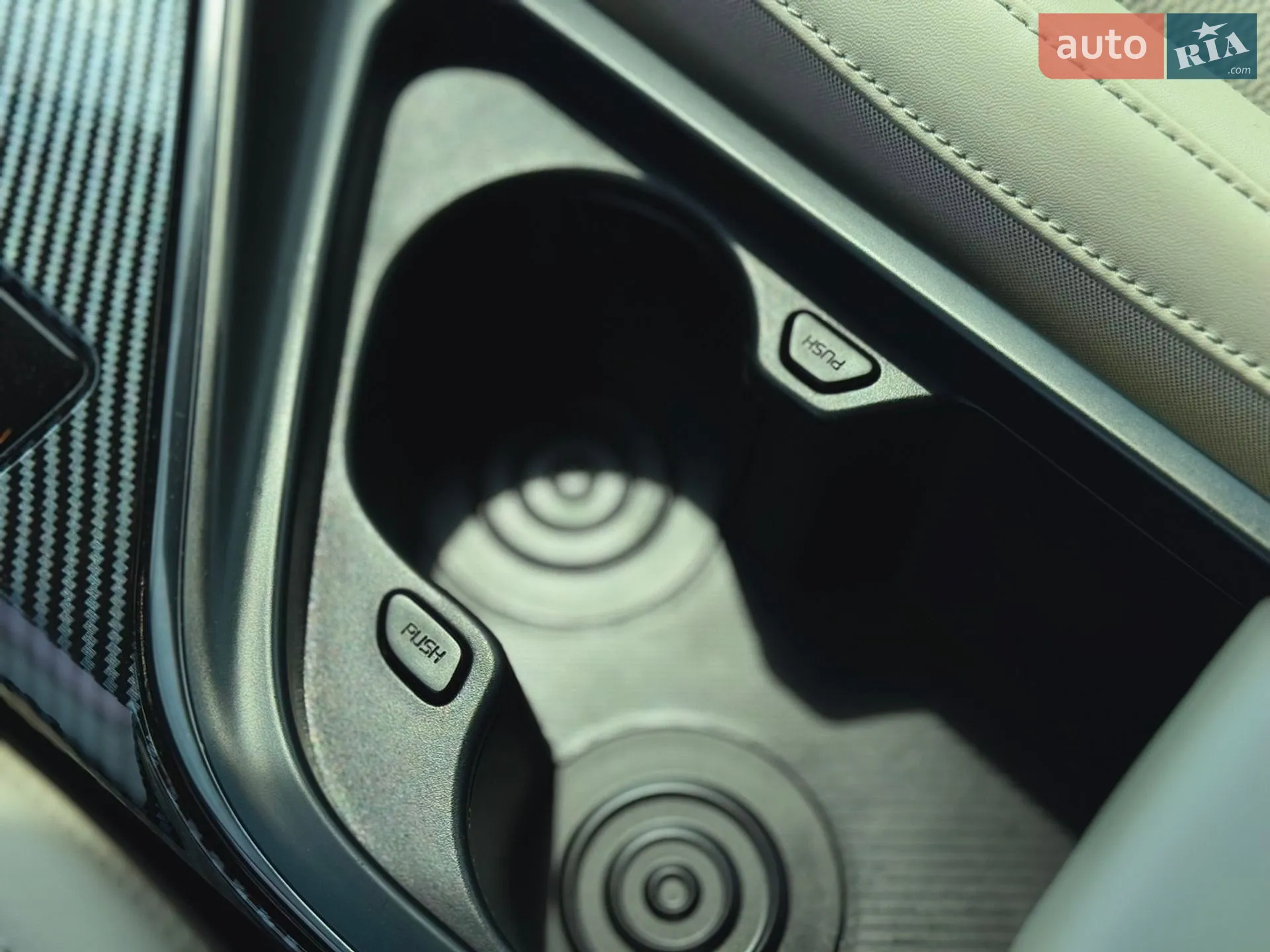 2023 Kia Niro - мініатюра 35