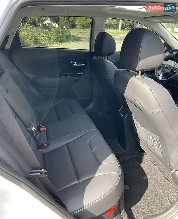 2020 Kia Niro - мініатюра 14