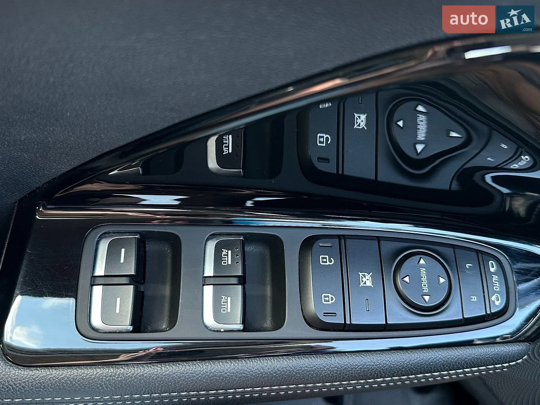 2020 Kia Niro - мініатюра 36
