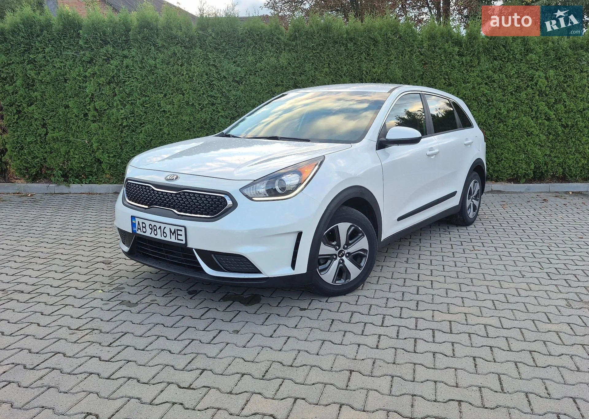 2017 Kia Niro - мініатюра 4