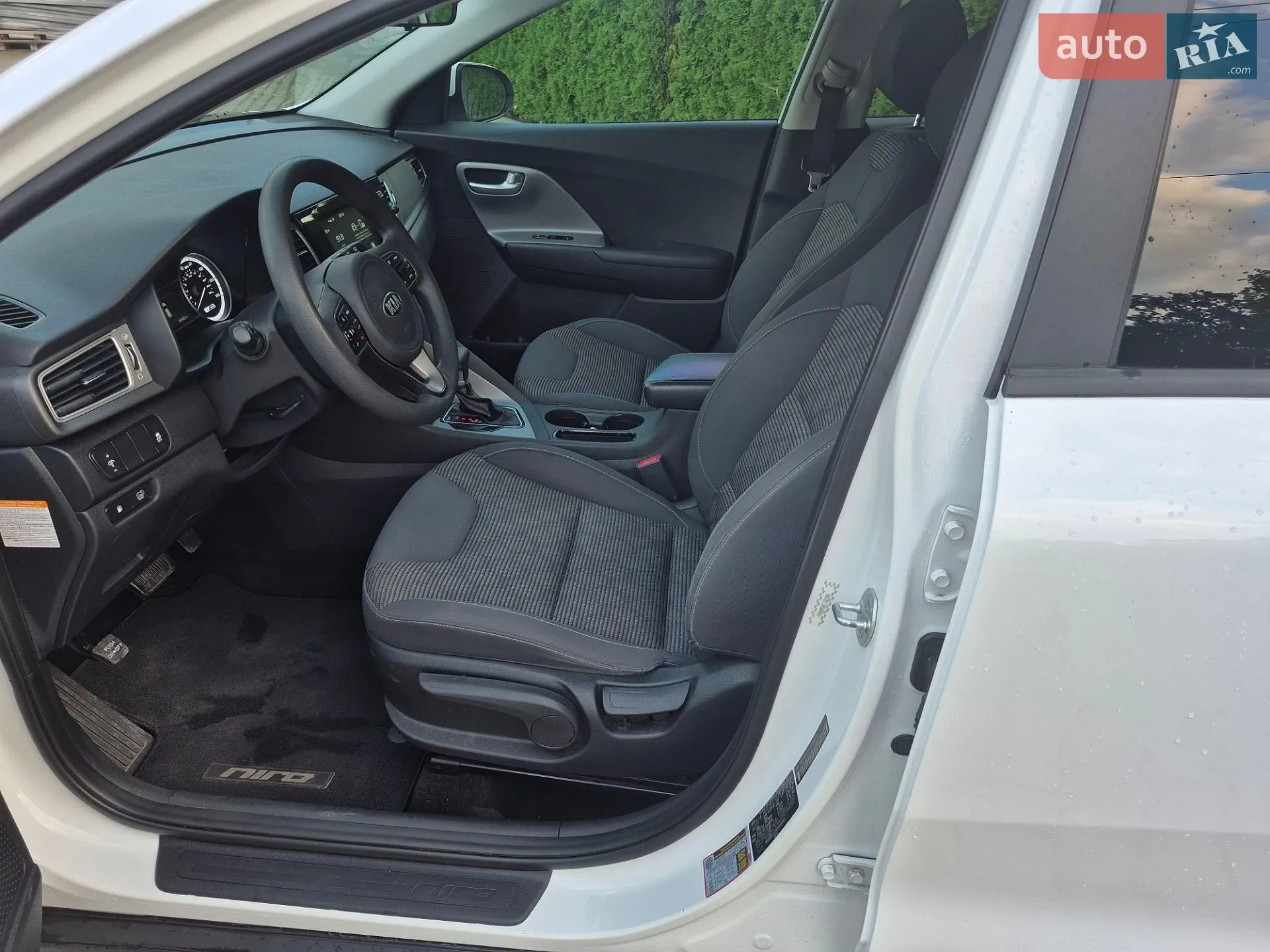 2017 Kia Niro - мініатюра 9