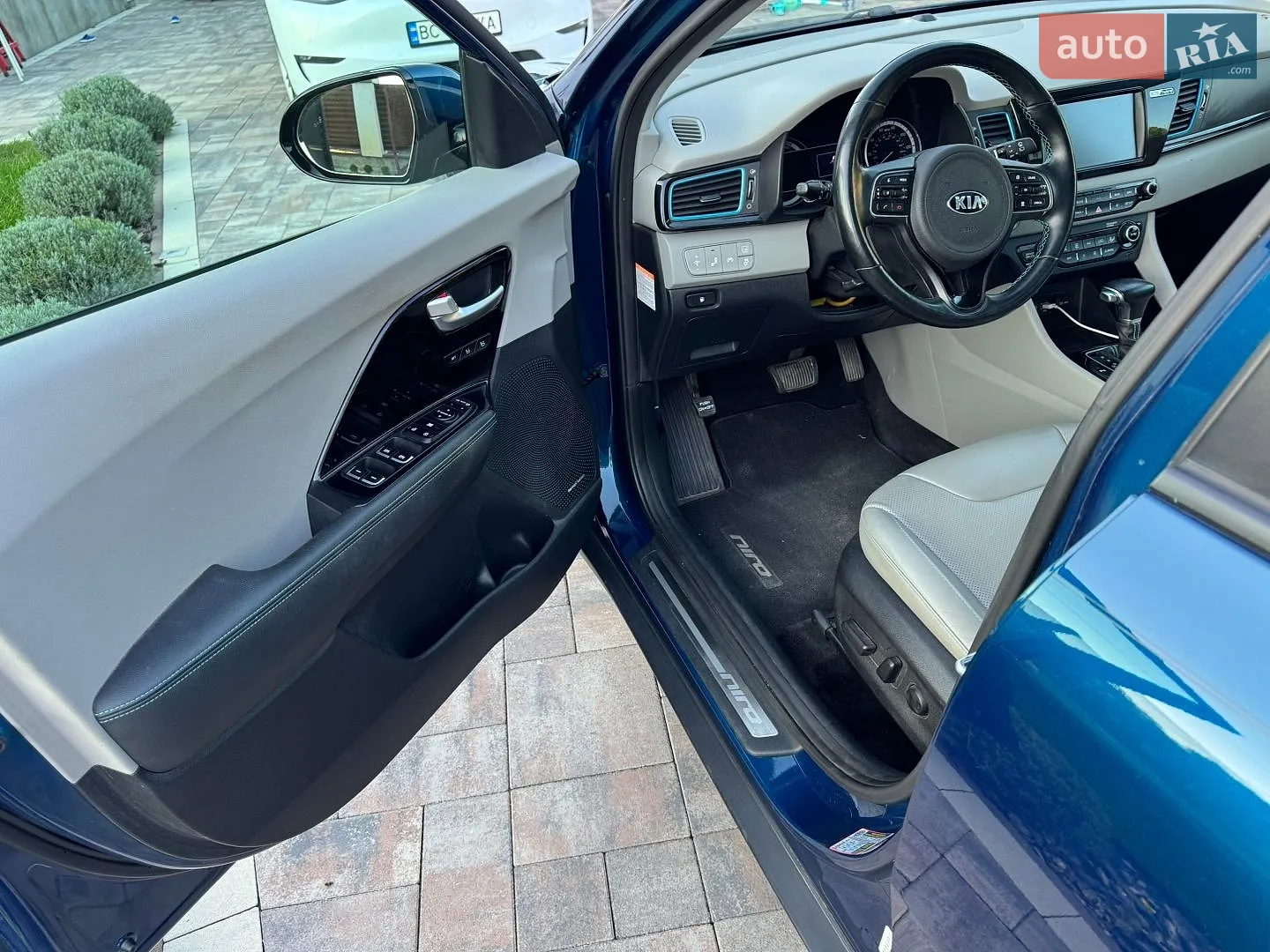 2019 Kia Niro - мініатюра 21