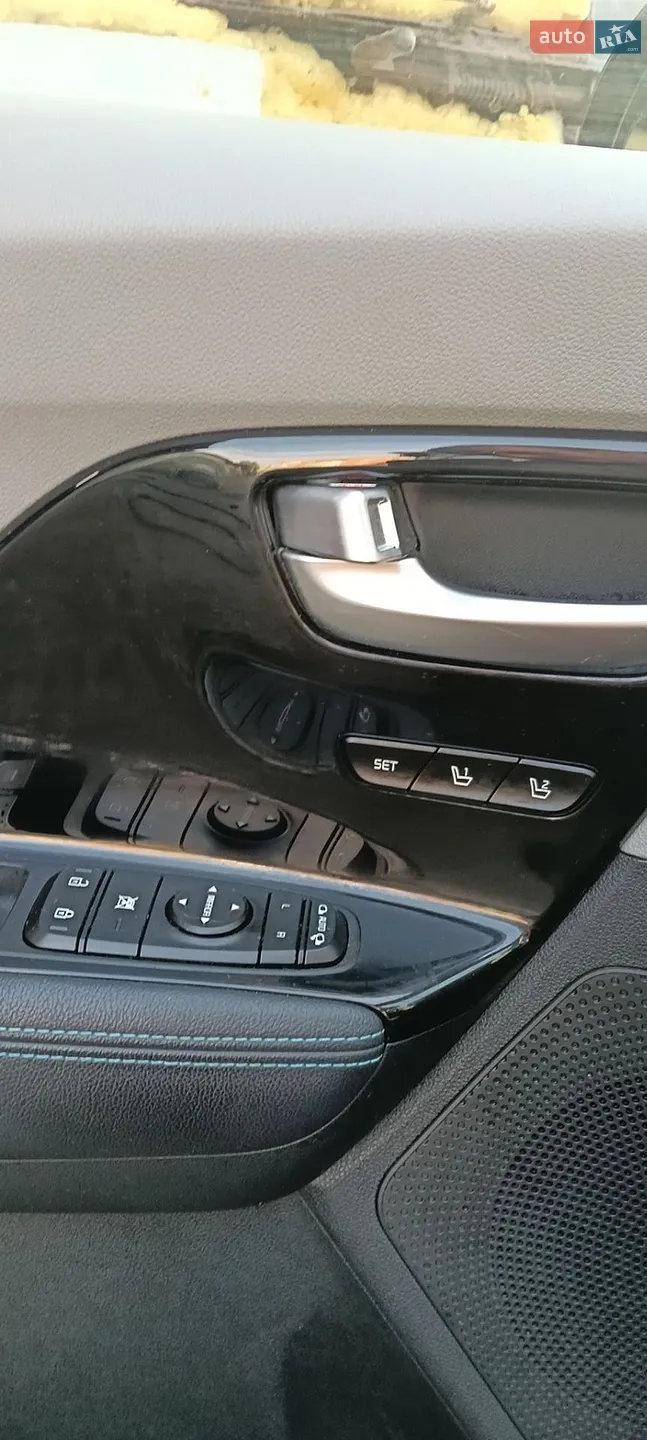 2017 Kia Niro - мініатюра 22