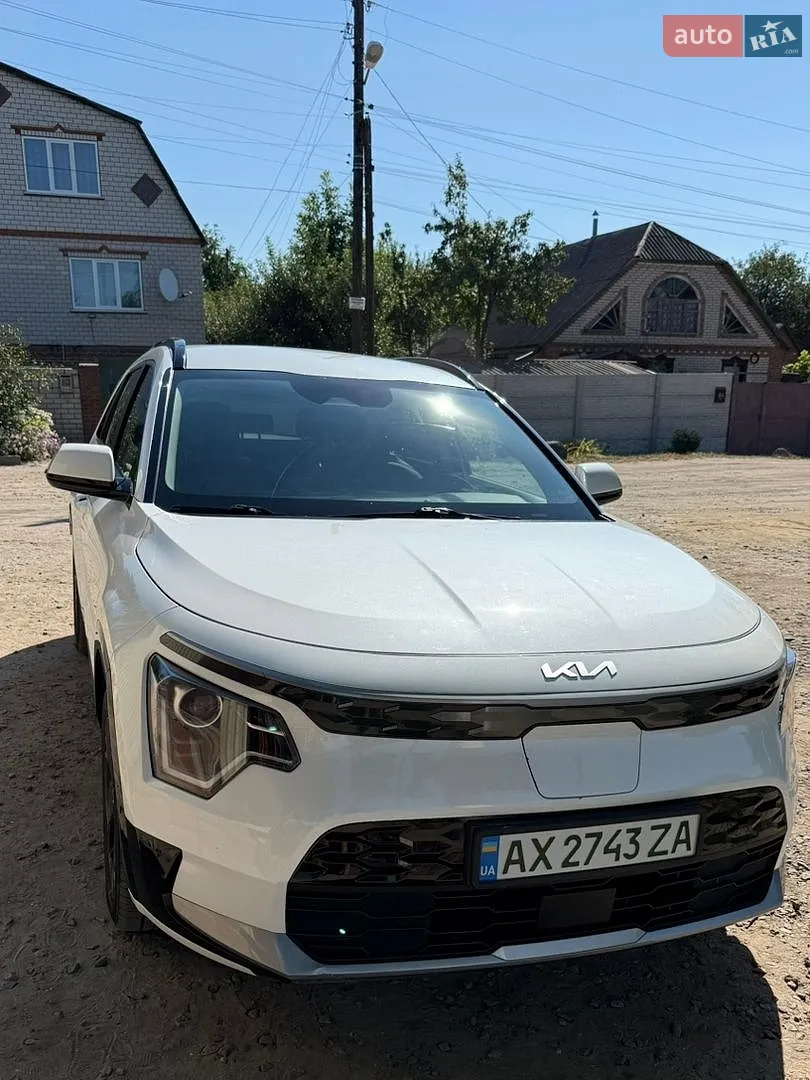 2023 Kia Niro - мініатюра 4