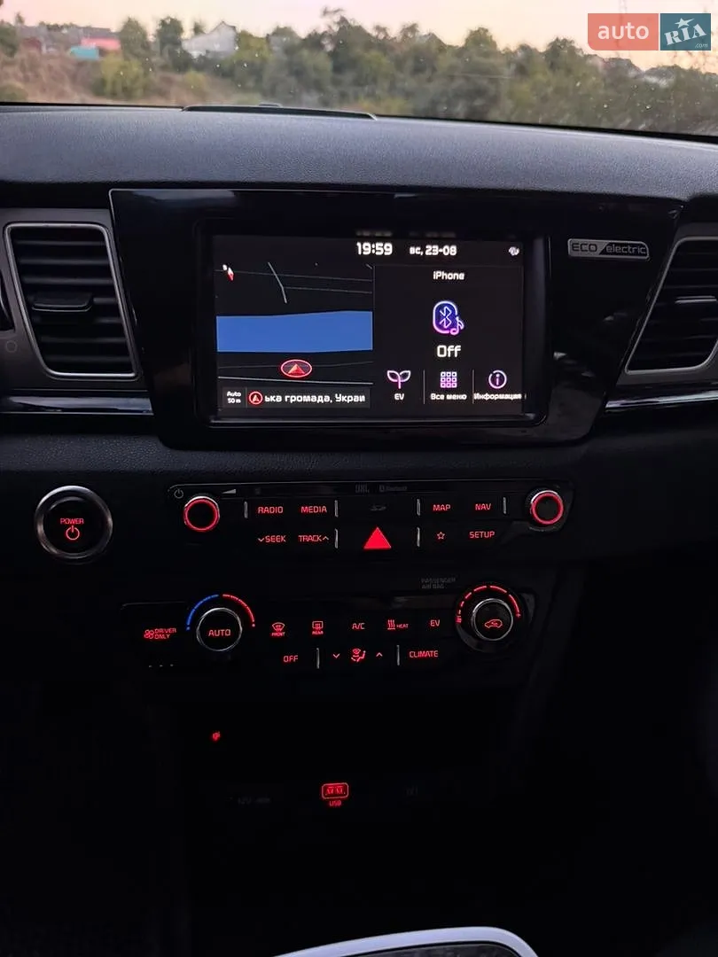 2019 Kia Niro - мініатюра 38
