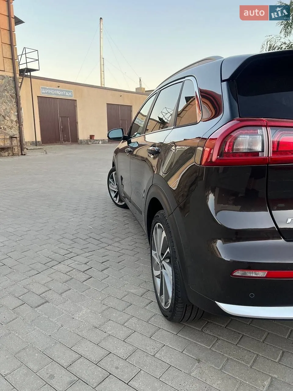 2017 Kia Niro - мініатюра 32