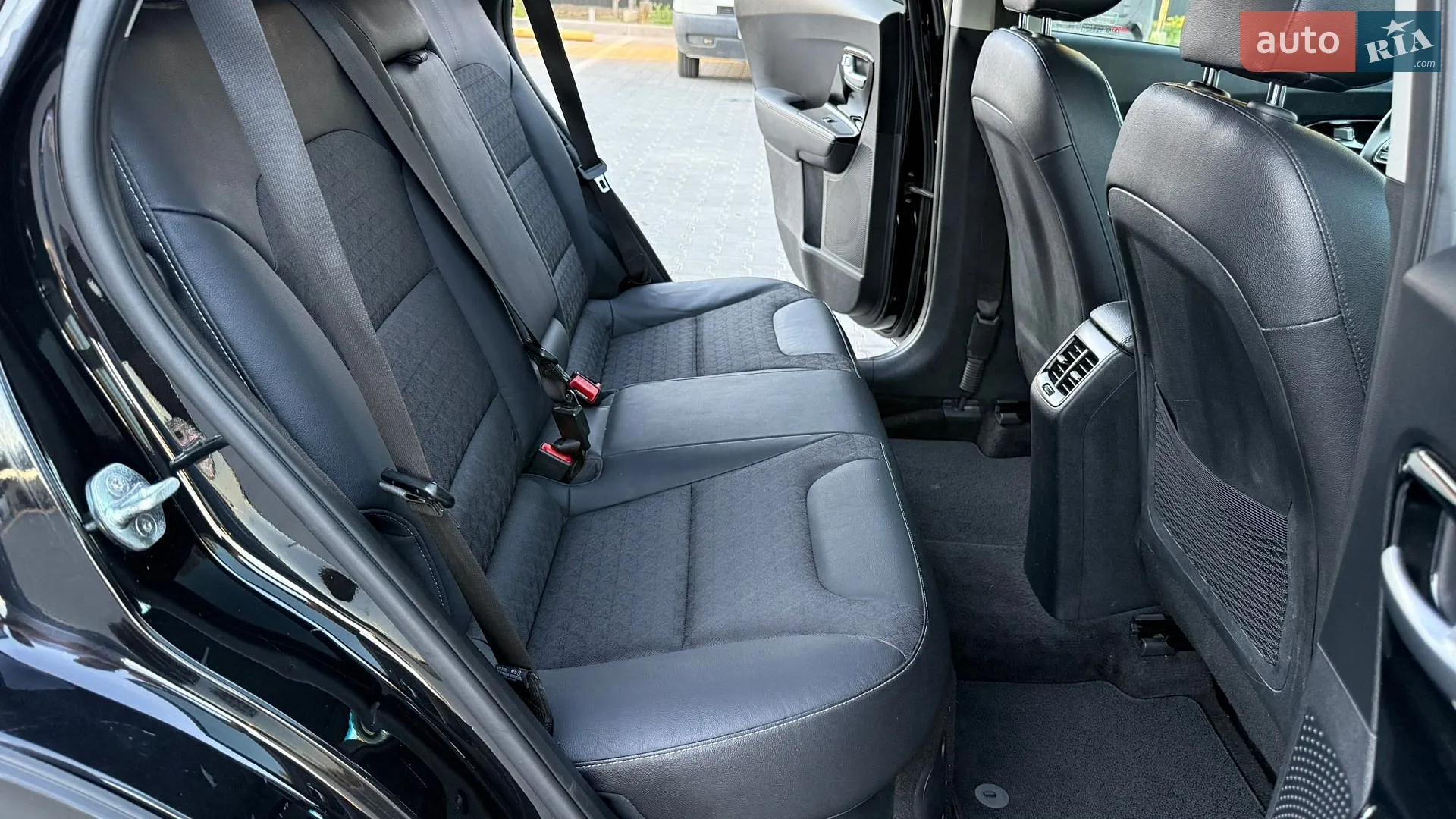 2017 Kia Niro - мініатюра 57