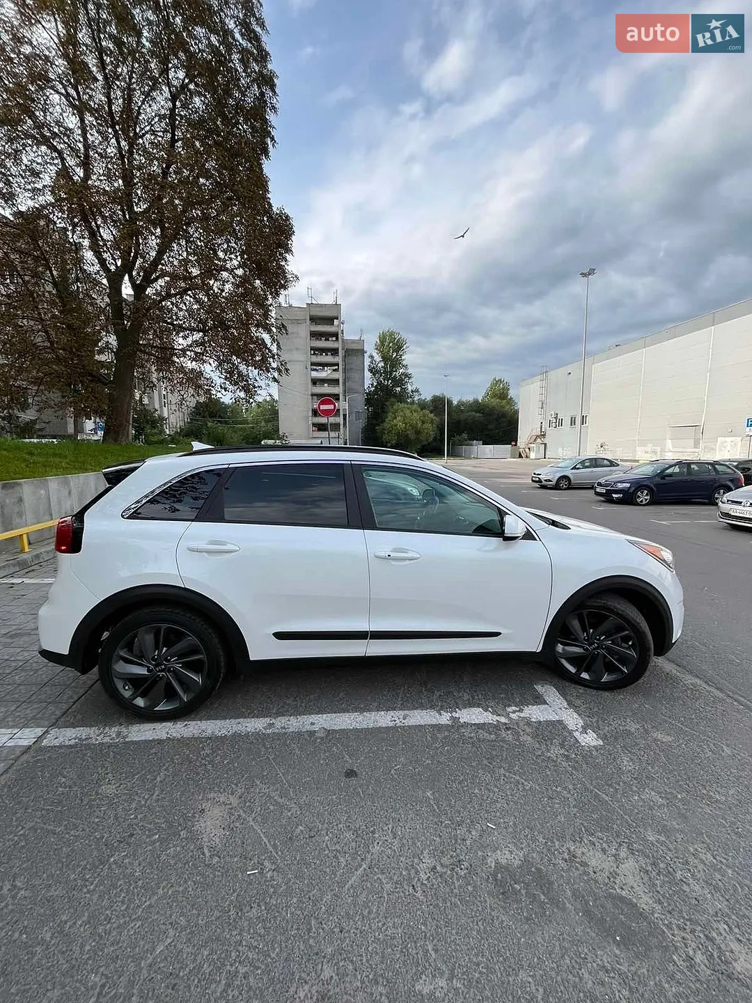 2017 Kia Niro - мініатюра 4