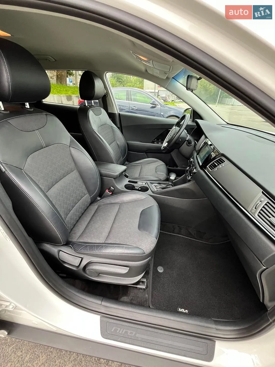 2017 Kia Niro - мініатюра 17
