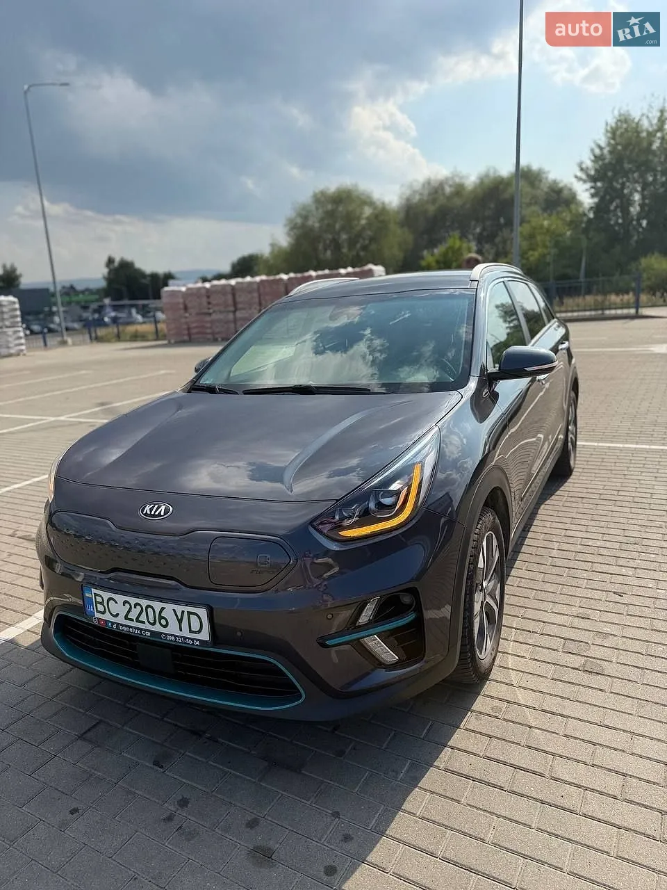 2020 Kia Niro - фото 1
