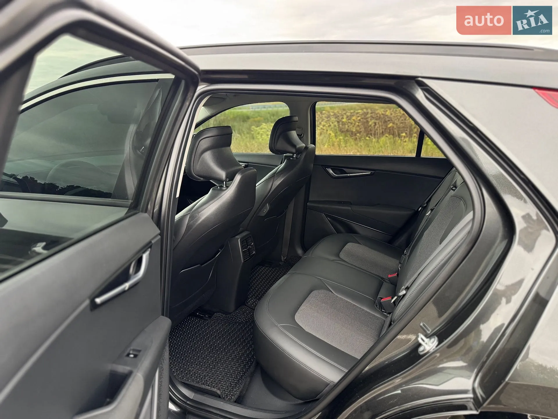 2023 Kia Niro - мініатюра 3