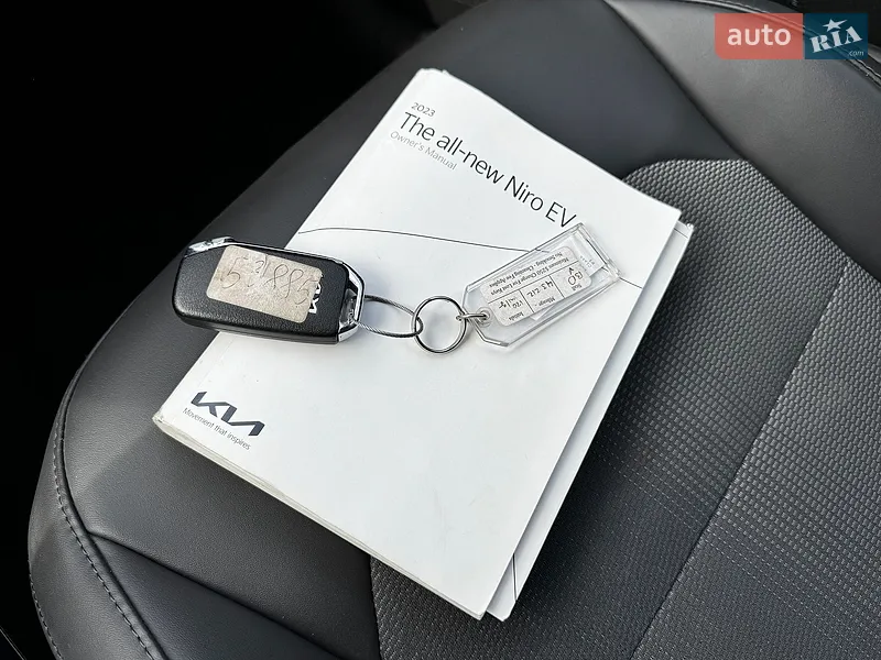 Внедорожник / Кроссовер Kia Niro 2023 в Луцке документ