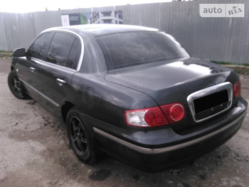 Седан Kia Opirus 2006 в Львові