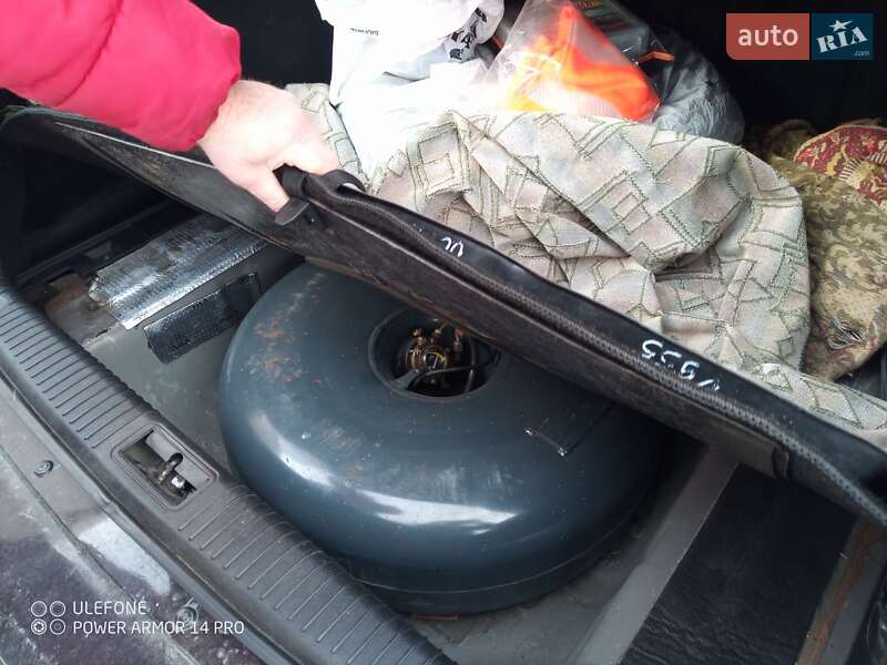 Седан Kia Opirus 2005 в Львове