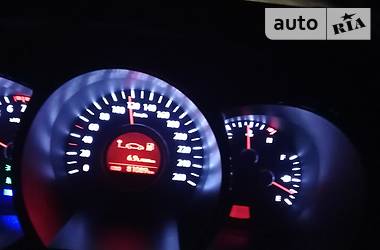 Седан Kia Optima 2012 в 