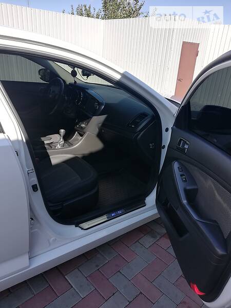 Седан Kia Optima 2012 в Харькове