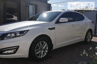 Седан Kia Optima 2012 в 