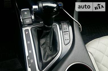 Седан Kia Optima 2014 в 