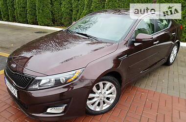 Седан Kia Optima 2014 в Киеве