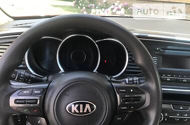 Седан Kia Optima 2014 в Киеве