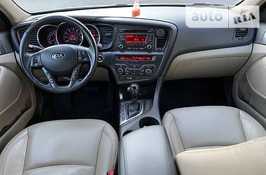 Седан Kia Optima 2013 в Киеве