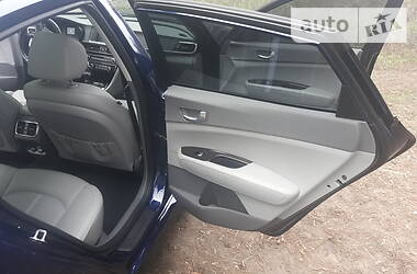 Седан Kia Optima 2016 в 