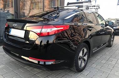 Седан Kia Optima 2012 в 