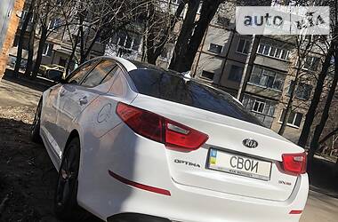 Седан Kia Optima 2015 в Кропивницком