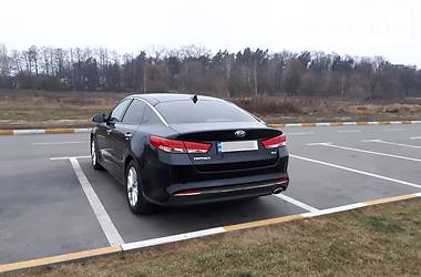 Седан Kia Optima 2016 в 