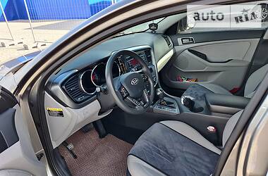 Седан Kia Optima 2012 в 