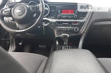 Седан Kia Optima 2015 в 