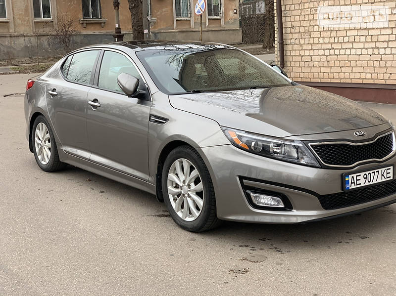 Седан Kia Optima 2014 в Кривому Розі