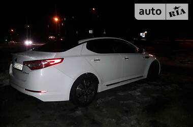 Седан Kia Optima 2013 в Черкассах