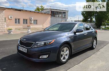 Седан Kia Optima 2014 в Киеве