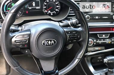 Седан Kia Optima 2014 в 