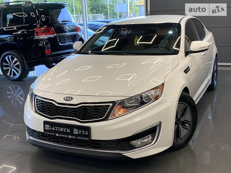 Седан Kia Optima 2013 в Одессе