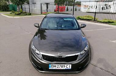 Седан Kia Optima 2013 в Сумах