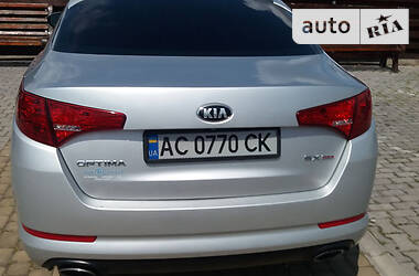 Седан Kia Optima 2013 в Луцке