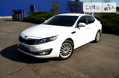 Седан Kia Optima 2012 в Николаеве