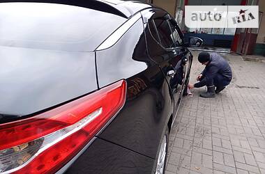 Седан Kia Optima 2013 в Скадовске