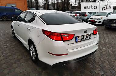 Седан Kia Optima 2015 в Броварах