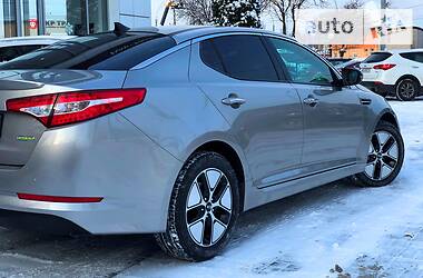 Седан Kia Optima 2012 в Киеве