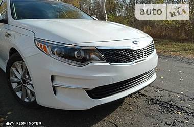 Седан Kia Optima 2016 в Волновахе