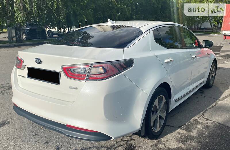Седан Kia Optima 2014 в Виннице