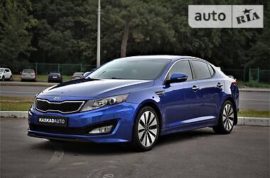 Седан Kia Optima 2012 в Харькове