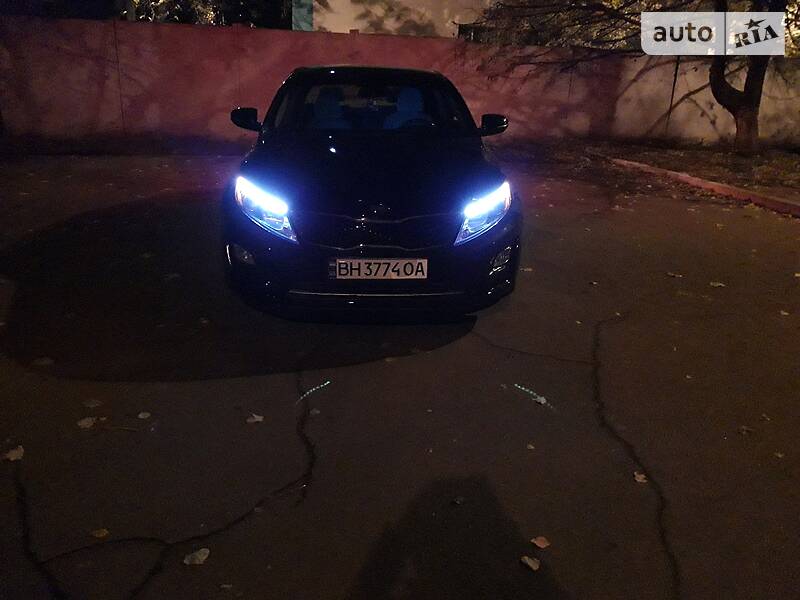 Седан Kia Optima 2014 в Одессе