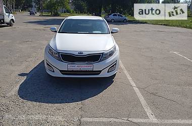 Седан Kia Optima 2015 в Запорожье