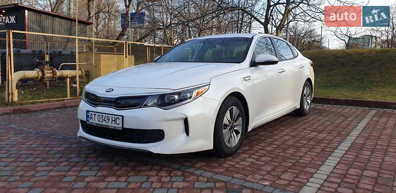Седан Kia Optima 2016 в Івано-Франківську