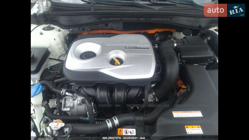 Седан Kia Optima 2016 в Івано-Франківську